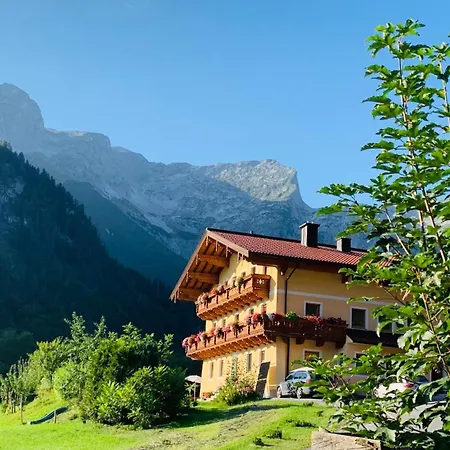 Alpen Oberlehengut *