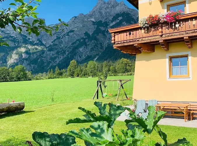 Alpen Oberlehengut *